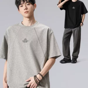 O1CN01I0surw1en7jYbx7Gm_4611686018427386923-0-item_pic.jpg_q50.jpg_.webp WOODSOON短袖T恤男士夏季美式字母解构线条宽松百搭宽松半袖上衣