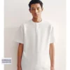 O1CN01cIUrd52FYaxINazGV_2104668892.jpg_q50.jpg_.webp UR2026夏季新款男装气质简约日常纽扣老钱风圆领短袖t恤UMM460040